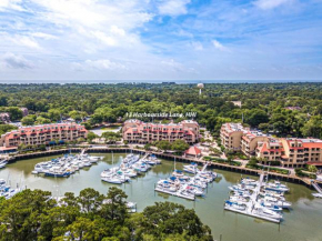 7135 Harbourside II In the heart of dining and shopping Harbour View Sleeps 4 Shelter Cove